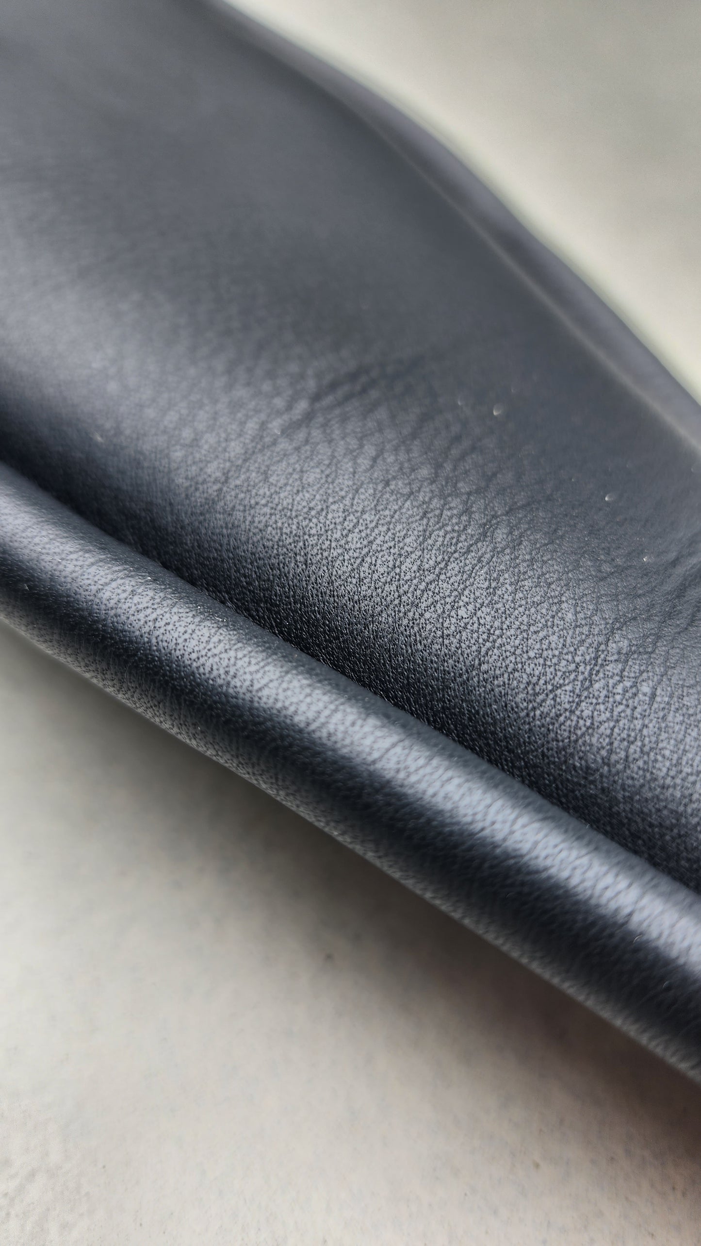 Premium Leather Jumping/GP Girth by Vitruvian