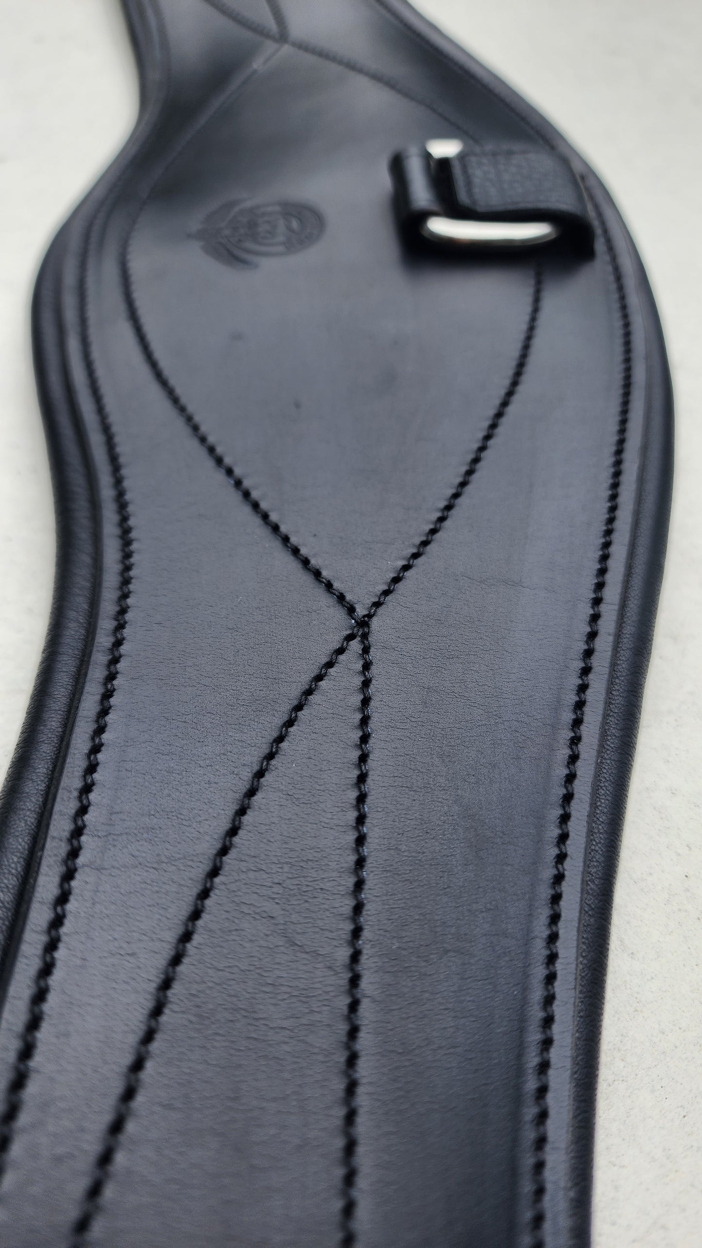 Premium Leather Jumping/GP Girth by Vitruvian